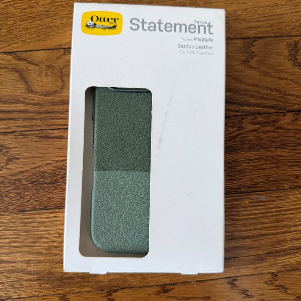iPhone 16 Pro Case, Otterbox, Green - Picture 3 of 4